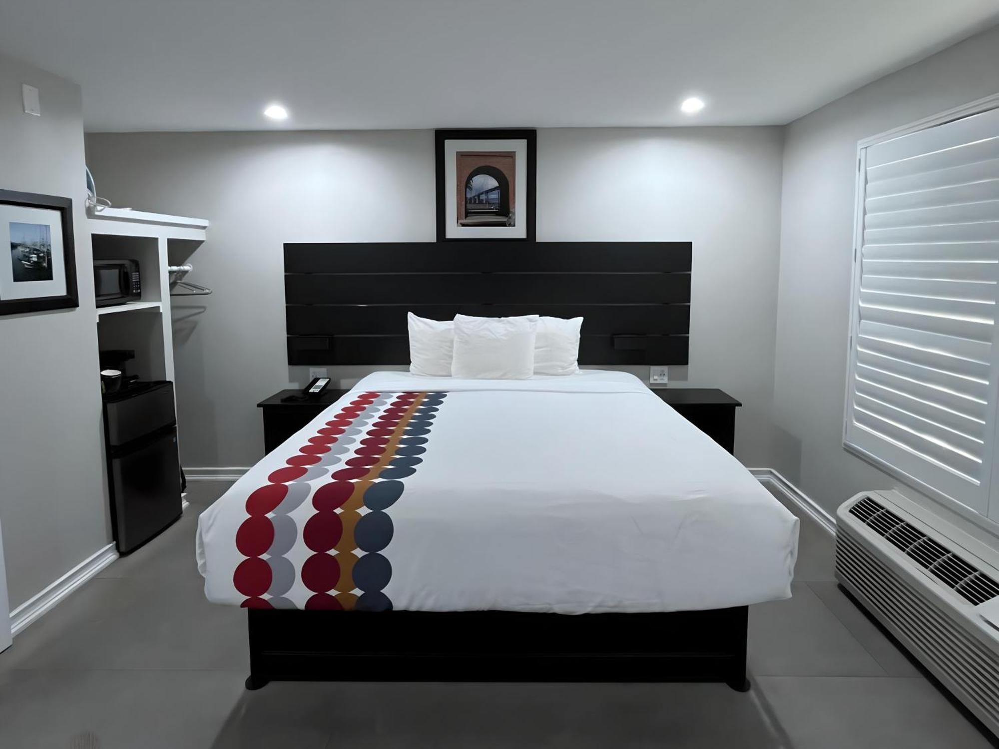 Inn By The Bay מונטריי מראה חיצוני תמונה